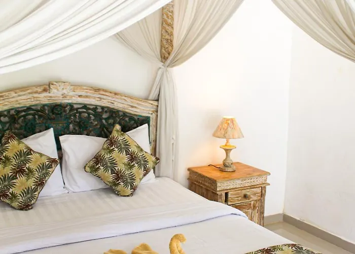 Umanara Hotel 3*